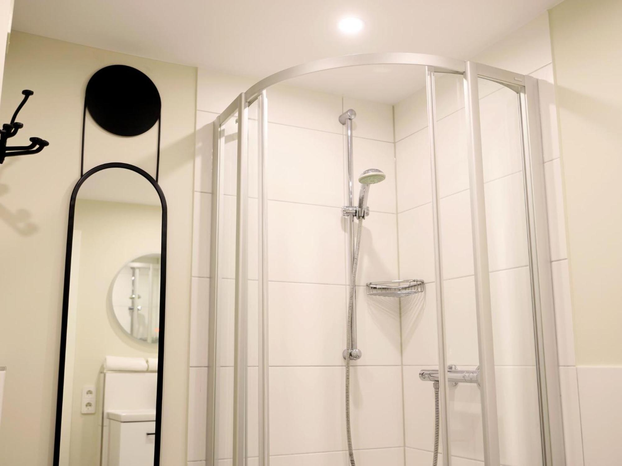 Morderne 3-Zimmerwohnung In Einer Hausscheibe Unter Reet Westerland Ngoại thất bức ảnh