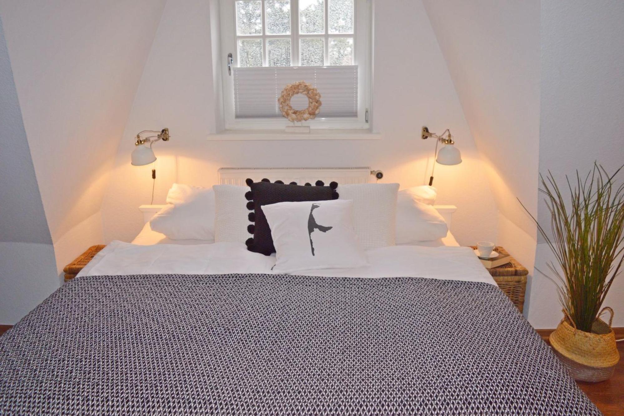 Morderne 3-Zimmerwohnung In Einer Hausscheibe Unter Reet Westerland Ngoại thất bức ảnh